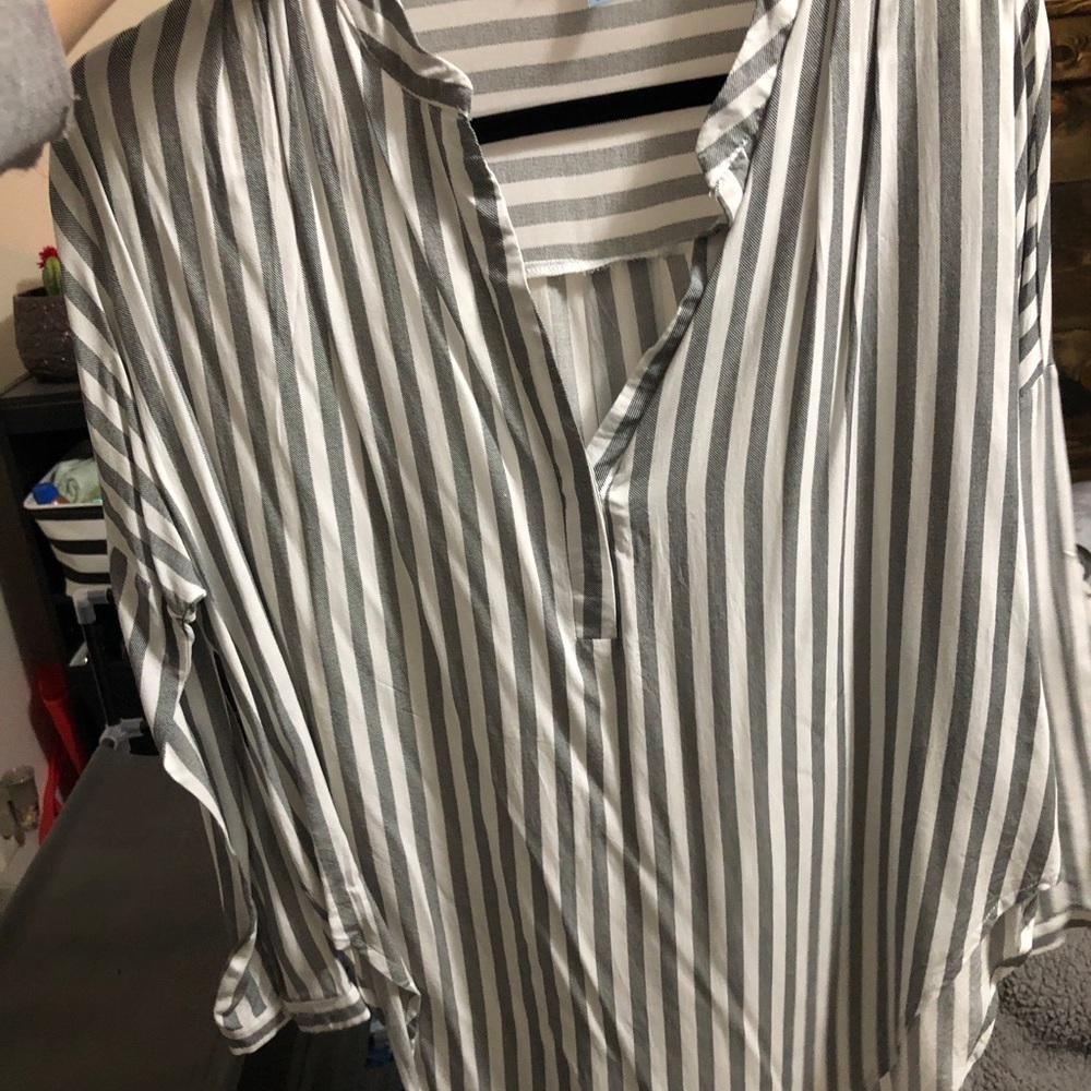 Striped Top - Picture 2 of 3